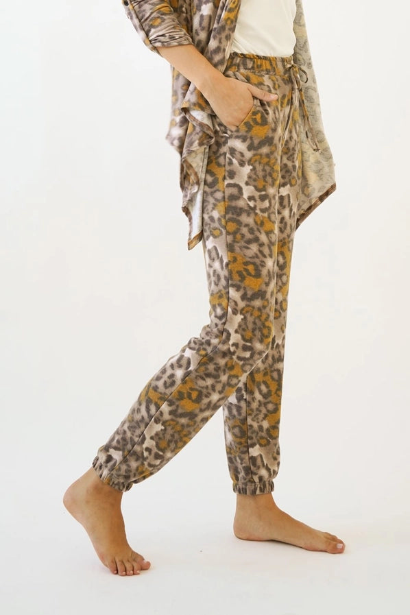 Leopard Jogger