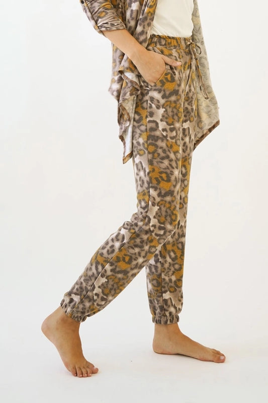 Leopard Jogger