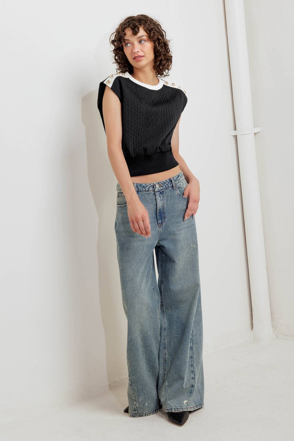 Shoulder Button Knit Top