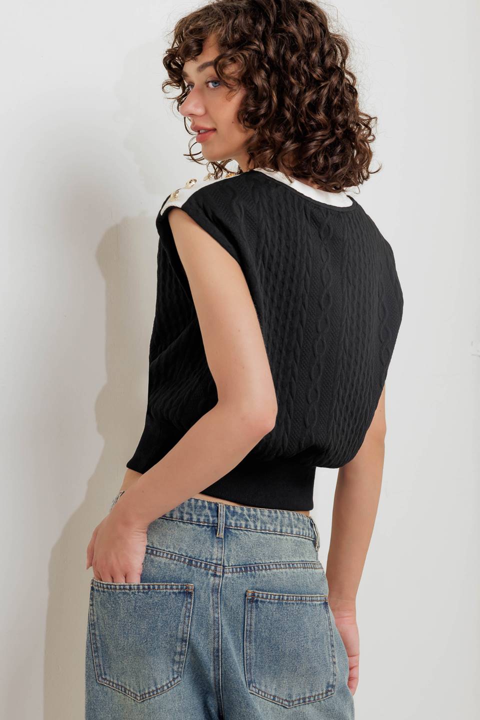 Shoulder Button Knit Top