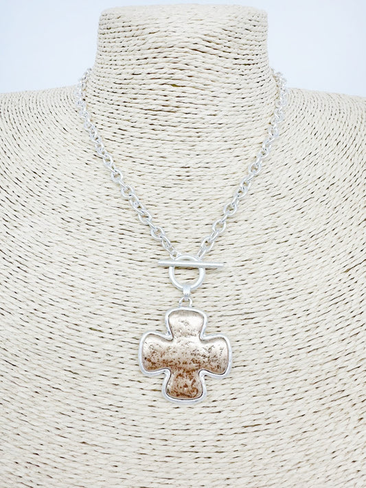 Quatrefoil Necklace