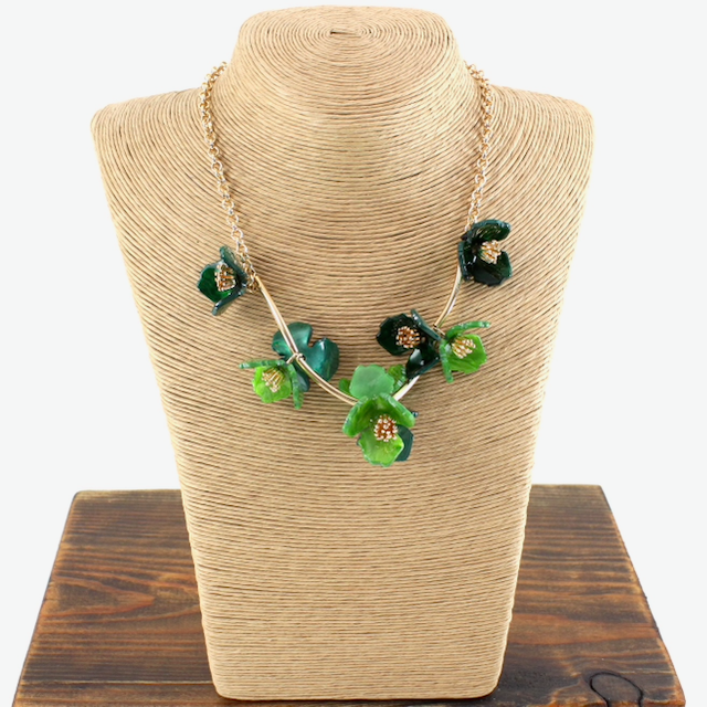 Flower Resin Necklace